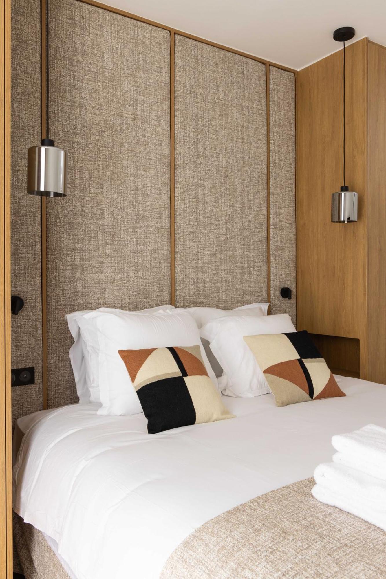 Exclusive With Ac - 2bd-6p - Quartier Latin